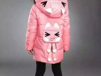 农村市场的低成本选择 北京服装鞋帽箱包库存清仓批发指南