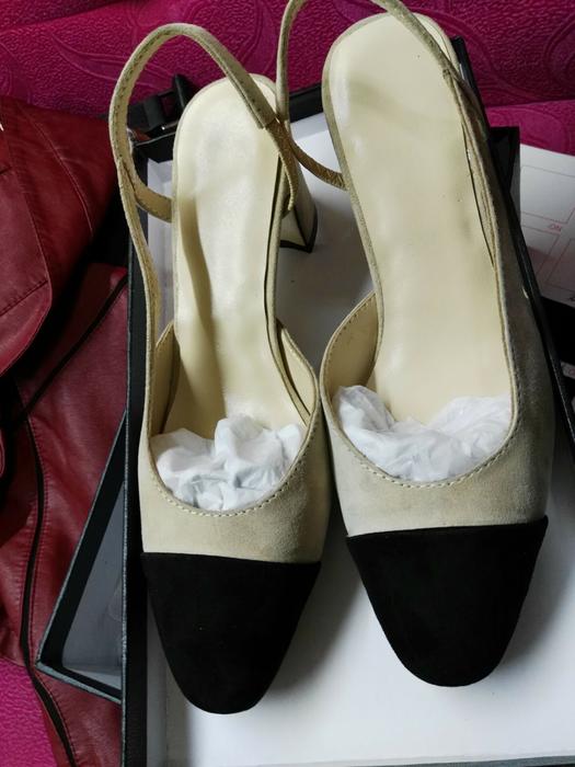 高品质真皮大底粗跟女鞋 广州鞋厂直供，订做批发零售代销一站搞定